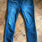 Judy Blue  distressed stretchy 2XL boutique skinny jeans Photo 0