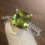 Sterling Silver Cushion Cut Peridot Ring Sz 8 Photo 0