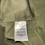 Woolrich  Capri Hiking Pants Size 8 Olive Green Photo 4