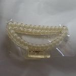 Pearl Hair CLAW Clip White Photo 3
