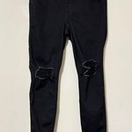 Torrid  size 12R black distressed super soft jegging stretch three button closure Photo 0