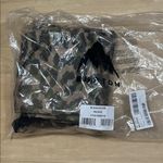 Burton NWT  Avalon 2L Bibs Sz M Photo 13