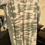 Gildan Bleach dye olive green t shirt Photo 0