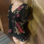 Jessica Howard  Petite Size 12 Pink And Black Floral Blouse Photo 2