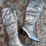 Silver Cowgirl Boots Size 9 Photo 0