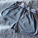 Under Armour Athletic Shorts W Pockets Photo 2