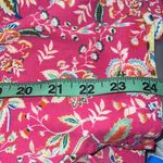 Rose + Olive medium women blouse boutique pink floral print blouse keyhole back Photo 3