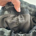 Athleta Women's Camo Shorts Photo 5