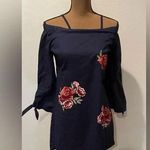 Romeo + Juliet Couture Rome & Juliette off should sleeved dress. Photo 0