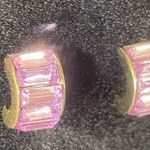 Gold cuff earrings w lilac rectangle gemstone embellishment Photo 1