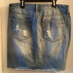 Jessica Simpson  distressed mini Jean skirt Photo 1