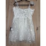 NWT Lulus Classic Romance White 3D Floral Applique Tie Photo 4