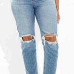 American Eagle  Light Wash High Rise Mom Jeans Distressed Extra Short 2 NWT Photo 0