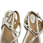 B.O.C. Born Concept Sandals‎ Size 8M White Leather C89701 Thong Strap Photo 1