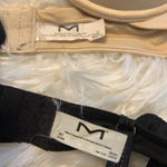 Maidenform Lot of two  bras 36C black & tan Photo 1