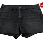 Old Navy  Black Denim Mid Rise Boyfriend Shorts Women's Size 14 NWT | 71-13 Photo 0