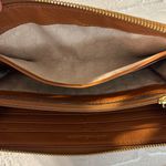 Michael Kors  Wallet Brown Leather Pebbled Full Zip Around Pockets Card‎ Slots Photo 11