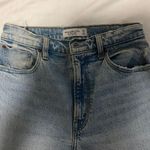 Abercrombie & Fitch 90s Straight High Rise Jeans Photo 0