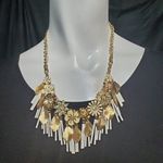 Target NWT  Gold, White, & Cream Flower Necklace Photo 1