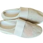 Women canvas lady walking shoes size 9 in beige new Photo 2
