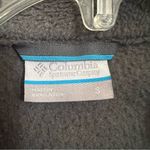 Columbia  Charcoal and Crimson Fleece Jacket Size Small Photo 2