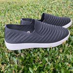 Mountain Sole  Womens Knit Slip On Shoes US Size 9 Black Photo 1