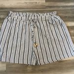 Cozy Casual Cozy Co. by  3XL NWT lightweight striped shorts with pockets Photo 0