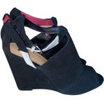 joe's jeans  Wedged Heel Strapped Sandal Black with grey/burgundy size 9.5 Photo 0
