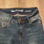 Wall Flower  Jeans High-Rise The Flirty Curvy Photo 1