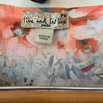 Live and let live   Floral Short Sleeve Top.  Size Medium. NWOT. Photo 1