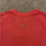 Lululemon  Swiftly Photo 3