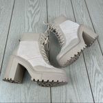 Madden Girl Roguee Chunky Lug Heel Lace-up Work Boots 10M Putty $80 Photo 4