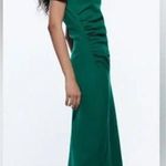 ZARA green midi dress with side ruching Size small Photo 2