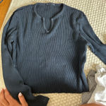 Brandy Melville  Sweater Photo 0