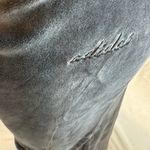 Adidas Fuzzy Sweats Photo 3