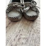 Minnetonka  gray moccasin‎ 6 gray shoe Photo 1