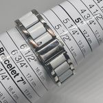 Vivani Two Tone Crystal Bezel Women’s Fashion Watch New Battery Silver Photo 6