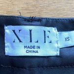 XLE The Label Photo 2
