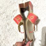 Apostrophe  Women’s Jaclyn Thong Sandals Coral Genuine Leather size 7 Photo 3