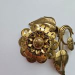 Art Deco Rhinestone Flower Three Dimensional Brass Tone Metal Fur Clip Gold Photo 1