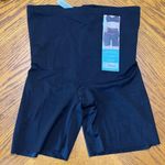 ASSETS by SPANX Women'sshaping mid Photo 0