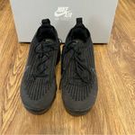 Nike air VaporMax black athletic training lace up shoes sneakers women’s 8.5 Photo 2