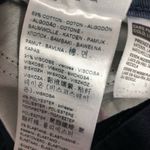 Levi's Levi’s Classic Capri Mid Rise Jeans Photo 4