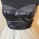 Black sequin sweetheart mini party dress Size undefined Photo 1