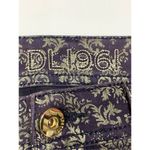 DL1961 006  4 way 360 stretch Emma denim damask legging size 28” Photo 6