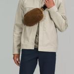 Lululemon Everywhere Belt Bag
Fleece Photo 1