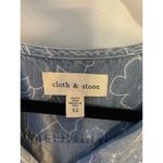 Anthropologie Cloth & Stone Romper Chambray Shorts Floral Roll Tab Sleeve XSmall VNeck Photo 2