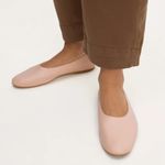 Everlane  The Day Glove in Pale Pink, Size 10 Photo 1