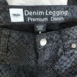 Mossimo Snakeskin Premium Denim Legging Jeans Black Size 8 Photo 3