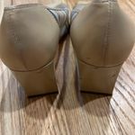 Apostrophe  Vintage Mesh Leather Heels - Woman's Size 8.5 Photo 8